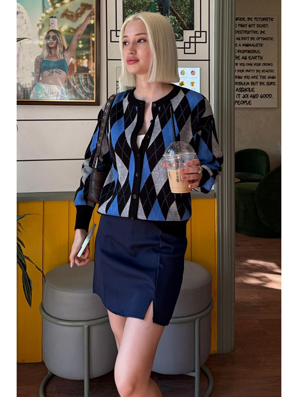 Siyah Baklava Desenli Bisiklet Yaka Kadın Hırka Mg2496-4