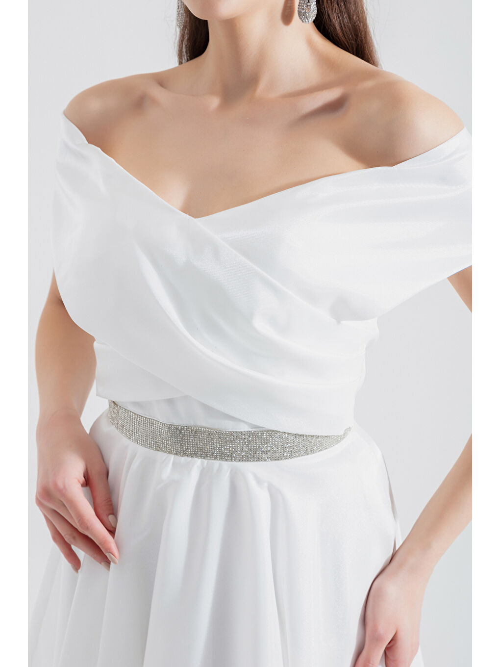 Kadın Beyaz Kayık Yaka Şerit Taşlı Midi Abiye Elbise-2