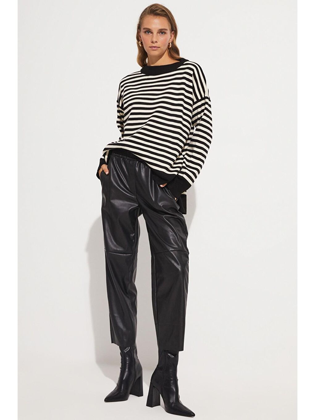 Siyah Pu Deri Pantolon