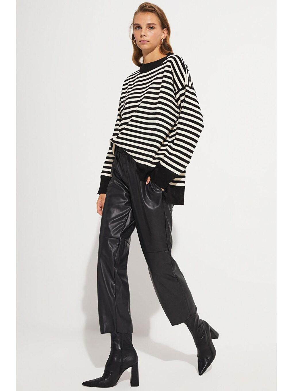 Siyah Pu Deri Pantolon-1