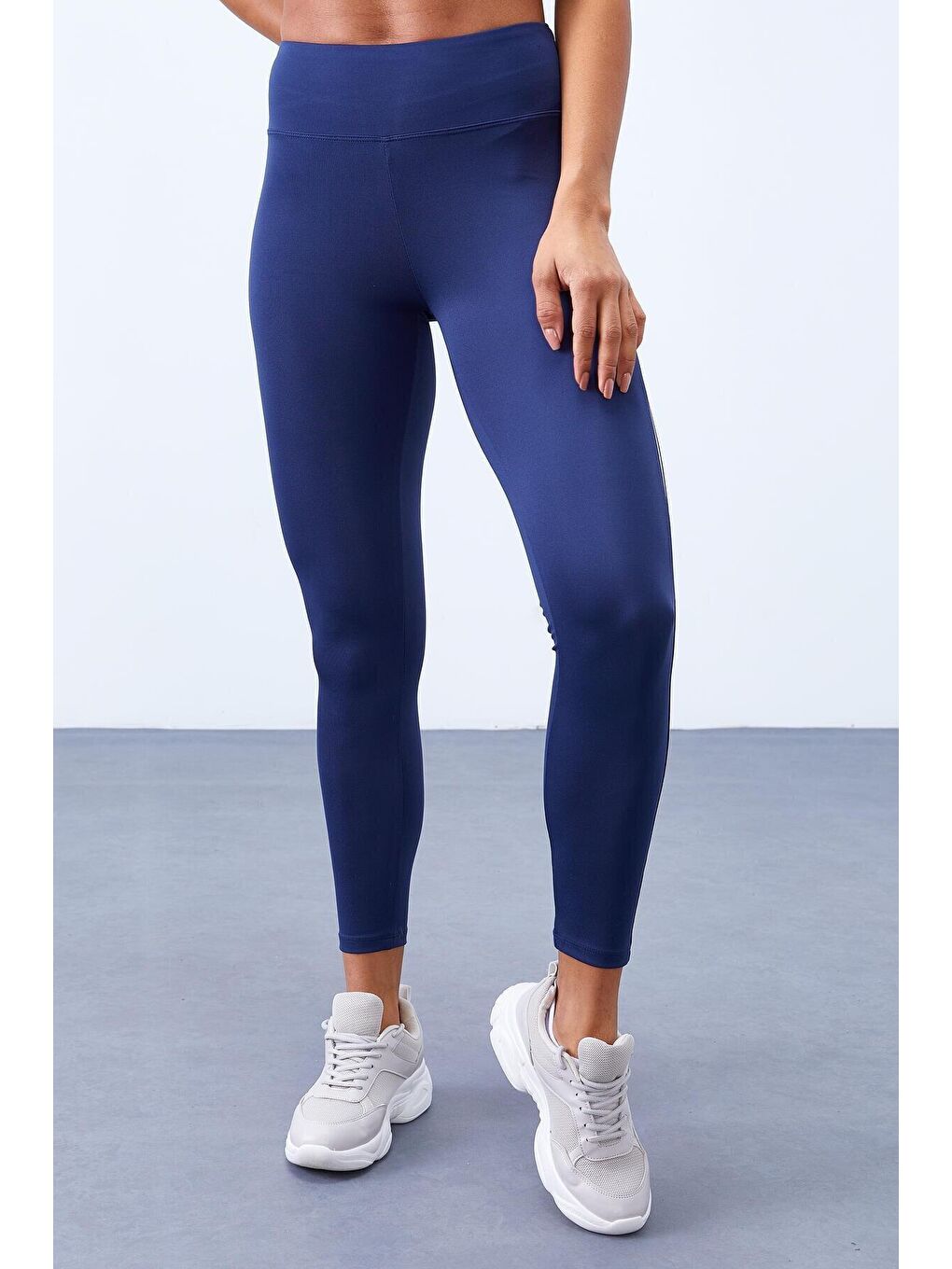 İndigo Yarım Şerit Detaylı Yüksek Bel Slim Fit Kadın Tayt  - 94609-3
