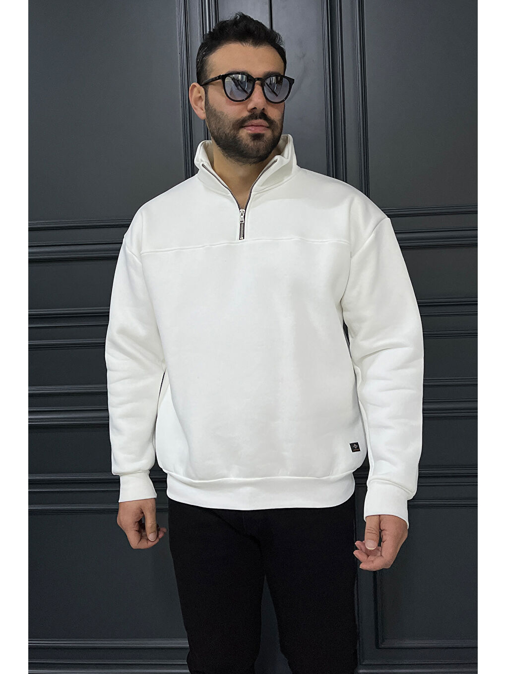 Mishar İtalia Beyaz Dik Yaka Yarım Fermuarlı Üç İplik Şardonlu Erkek Sweatshirt - 1