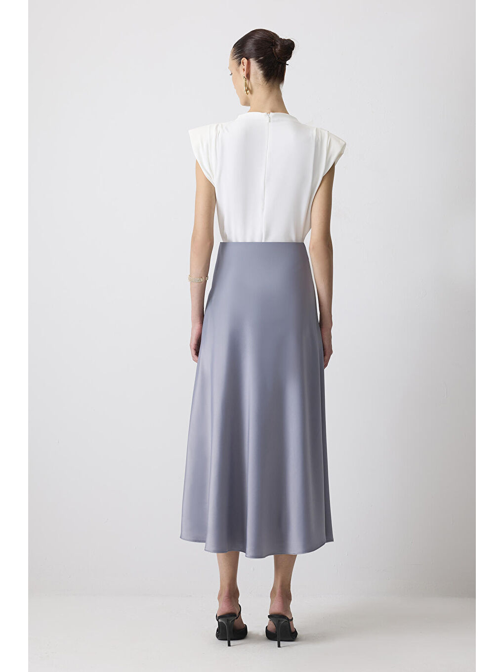 Gri Basıc Saten Etek-3