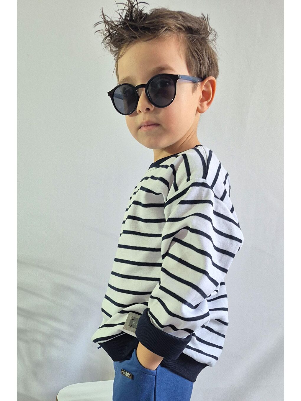 Erkek Çocuk Uzun Kollu Tişört Arma Detaylı Beyaz (4-8 Yaş)-2