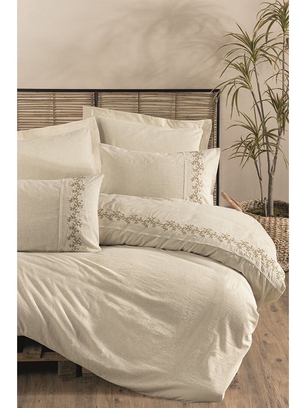 Karışık Pamuk Box Keten Çift Kişilik Nevresim Takımı Darian