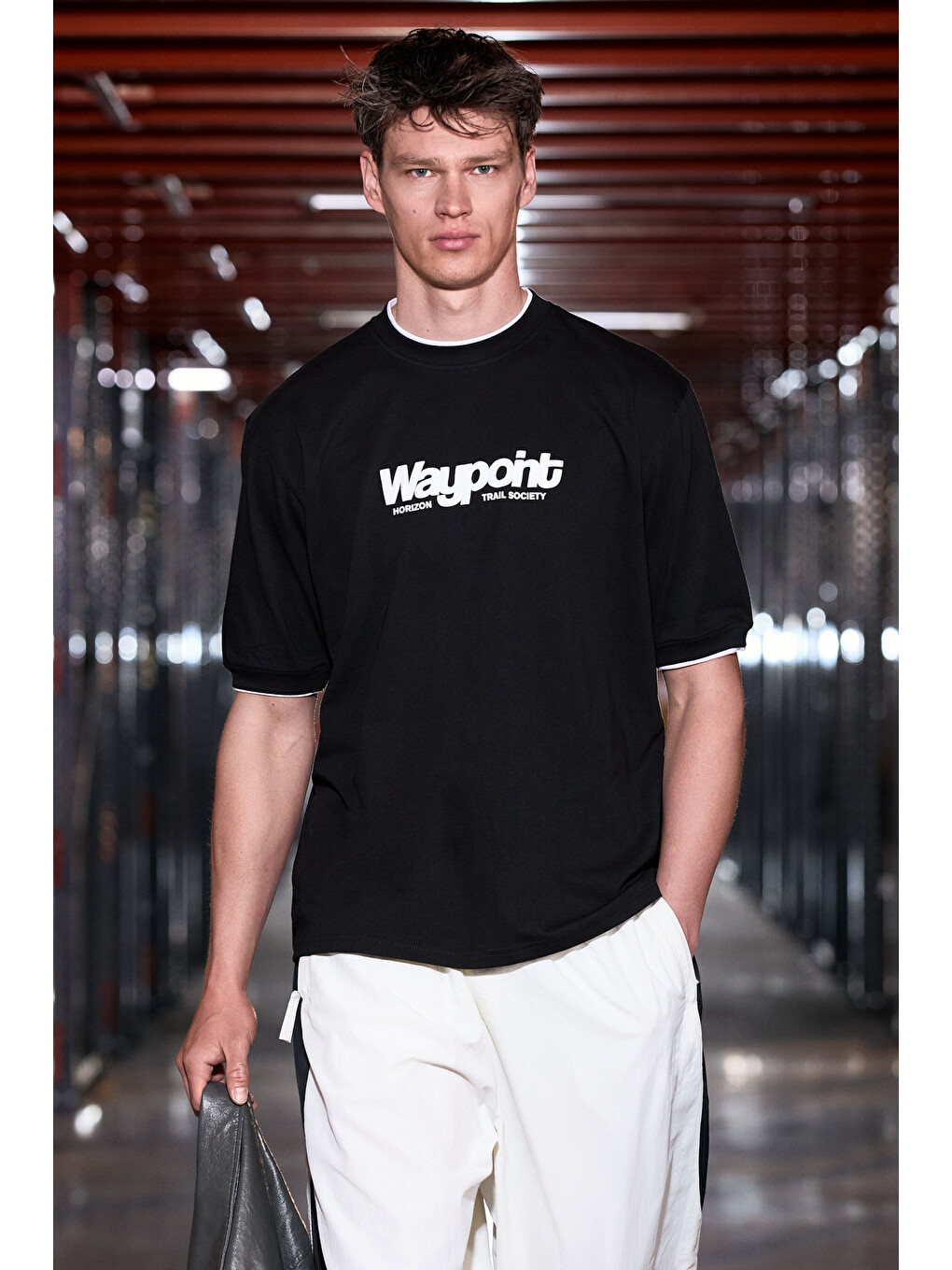 Rough Erkek %100 Organik Pamuklu Kontrast Biyeli Baskı Detaylı Regular Fit Siyah T-shirt-3