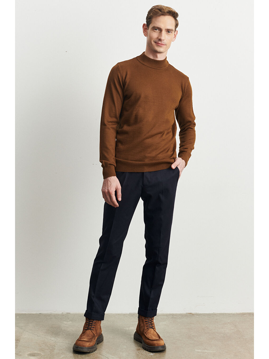 Kahverengi Erkek Tarçın Standart Fit Normal Kesim Yarım Balıkçı Yaka Yünlü Triko-1