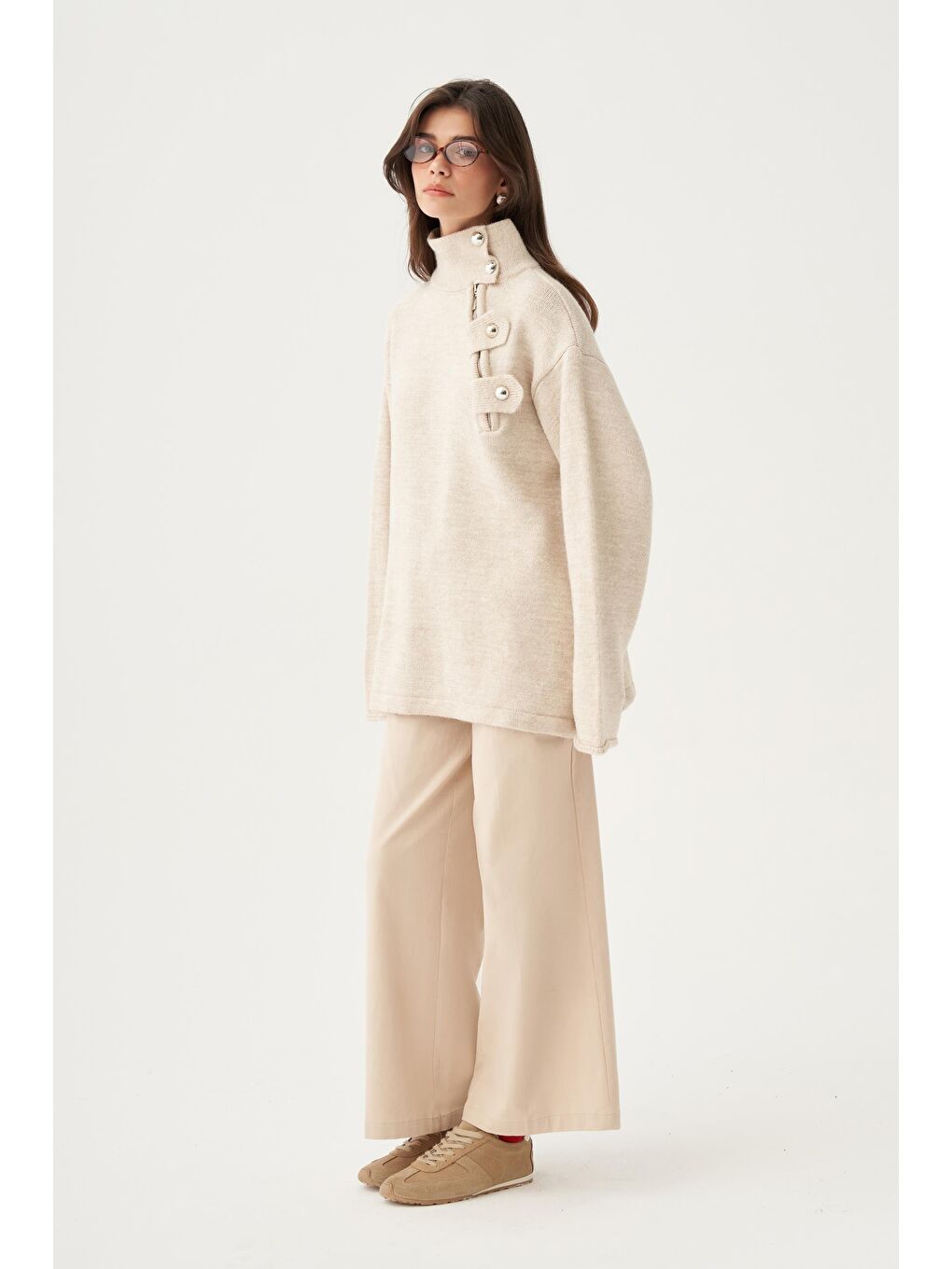 Bej Taş-Yakası Apoletli Triko Kazak-2