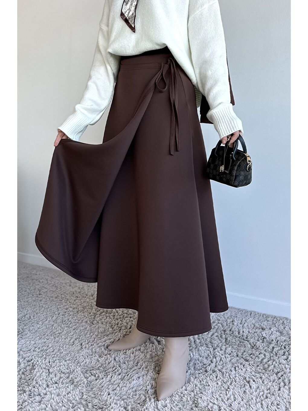 Kahverengi Bel Bağlama Detaylı Kiloş Scuba Tesettür Etek-4