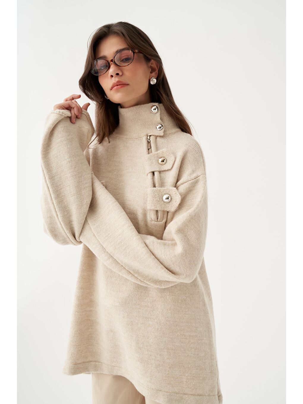 Bej Taş-Yakası Apoletli Triko Kazak-4