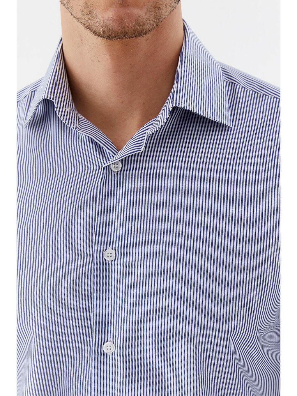 Erkek Koyu Mavi Çizgili Sivri Yaka Regular Fit Gömlek-3