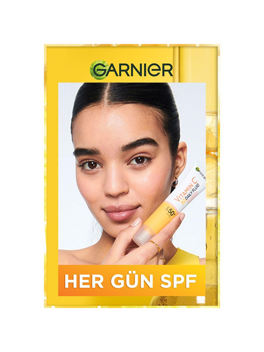 GARNIER Beyaz C Vitamini Parlak Günlük Güneş Koruyucu Fluid Yüz Kremi Görünmez Doku SPF50+ 40ml - 1