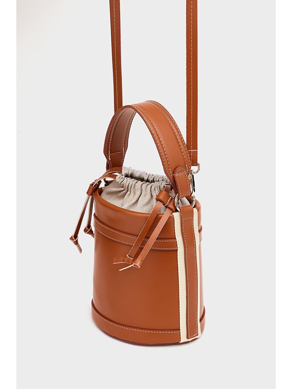 Kahverengi Kontrast Dikişli Kova El Ve Omuz  Çanta Taba-1
