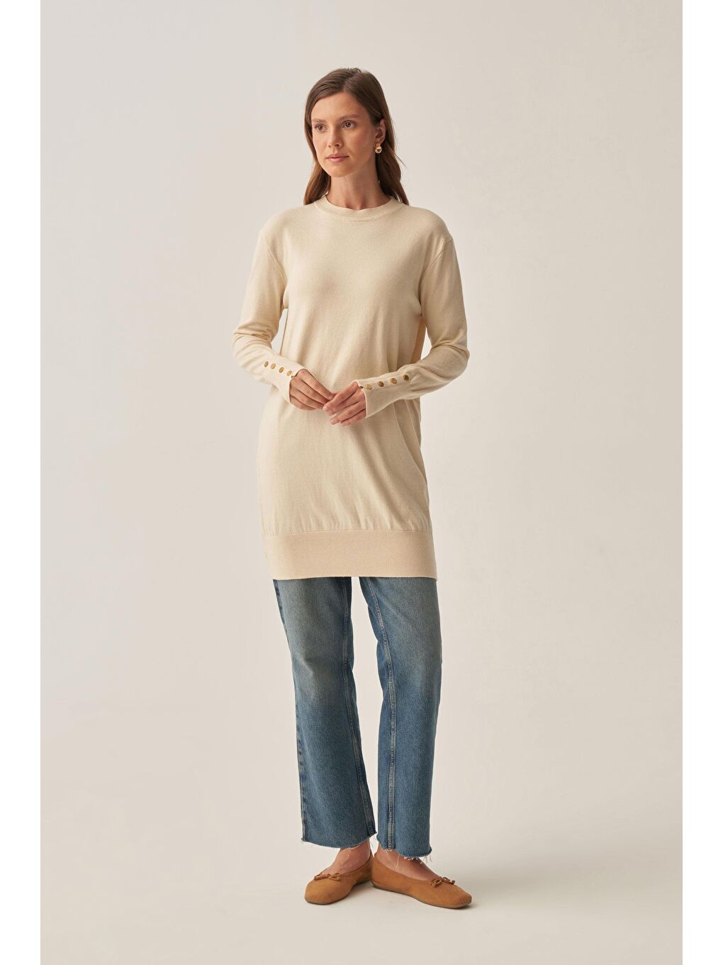 Bej-Bilekte Dügme Detaylı Kazak-1