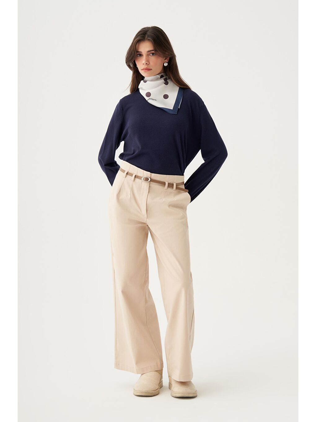 Lacivert-Etek Ucu Pis Kıvırma Triko Kazak