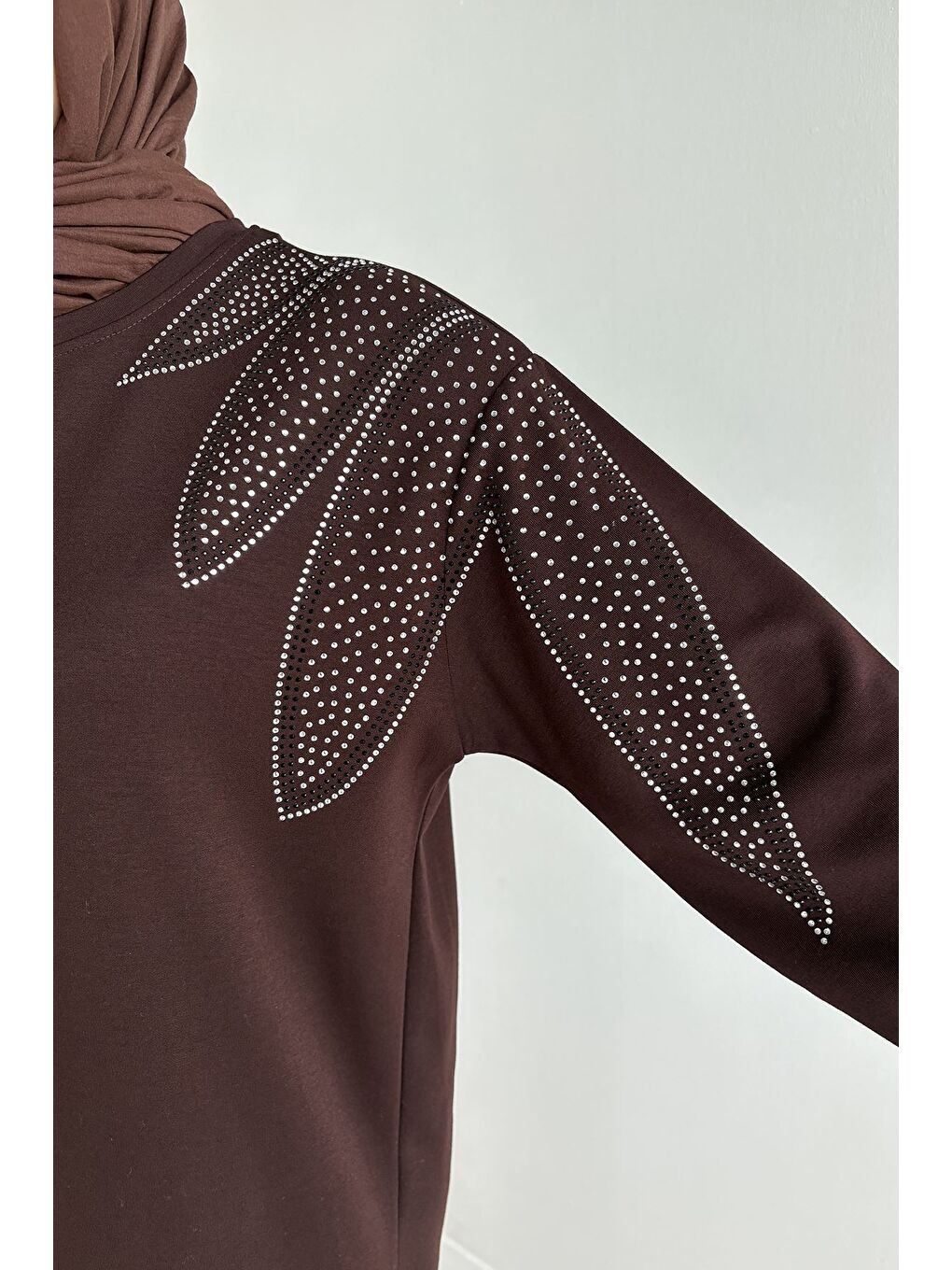 Kahverengi Bisiklet Yaka Taş İşlemeli Tunik Bel Lastikli Pantolon Tesettür İkili Takım-6
