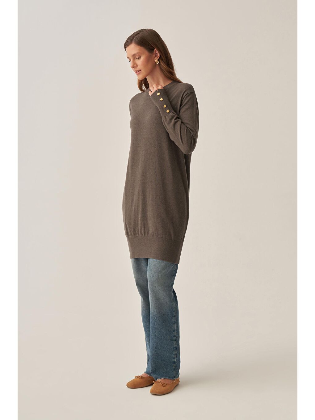 Antrasit-Bilekte Dügme Detaylı Kazak