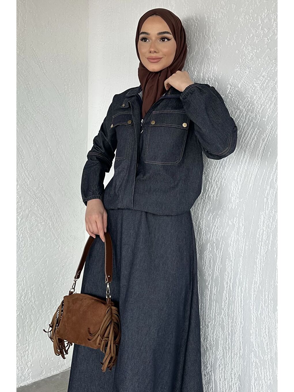 Lacivert Gülseli Fermuarlı Jean Ceket Etek Tesettür İkili Takım-2