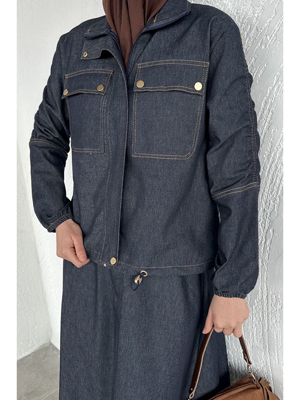 Lacivert Gülseli Fermuarlı Jean Ceket Etek Tesettür İkili Takım-9