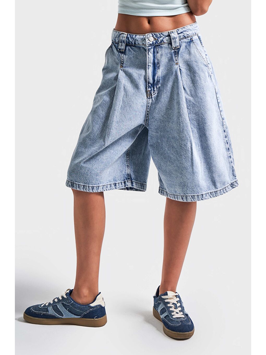 Mavi Kadın Snow Jean Rengi 3s5 3 Maxi Boy Baggy Fit  100 Pamuk Pileli Denim Şortolon