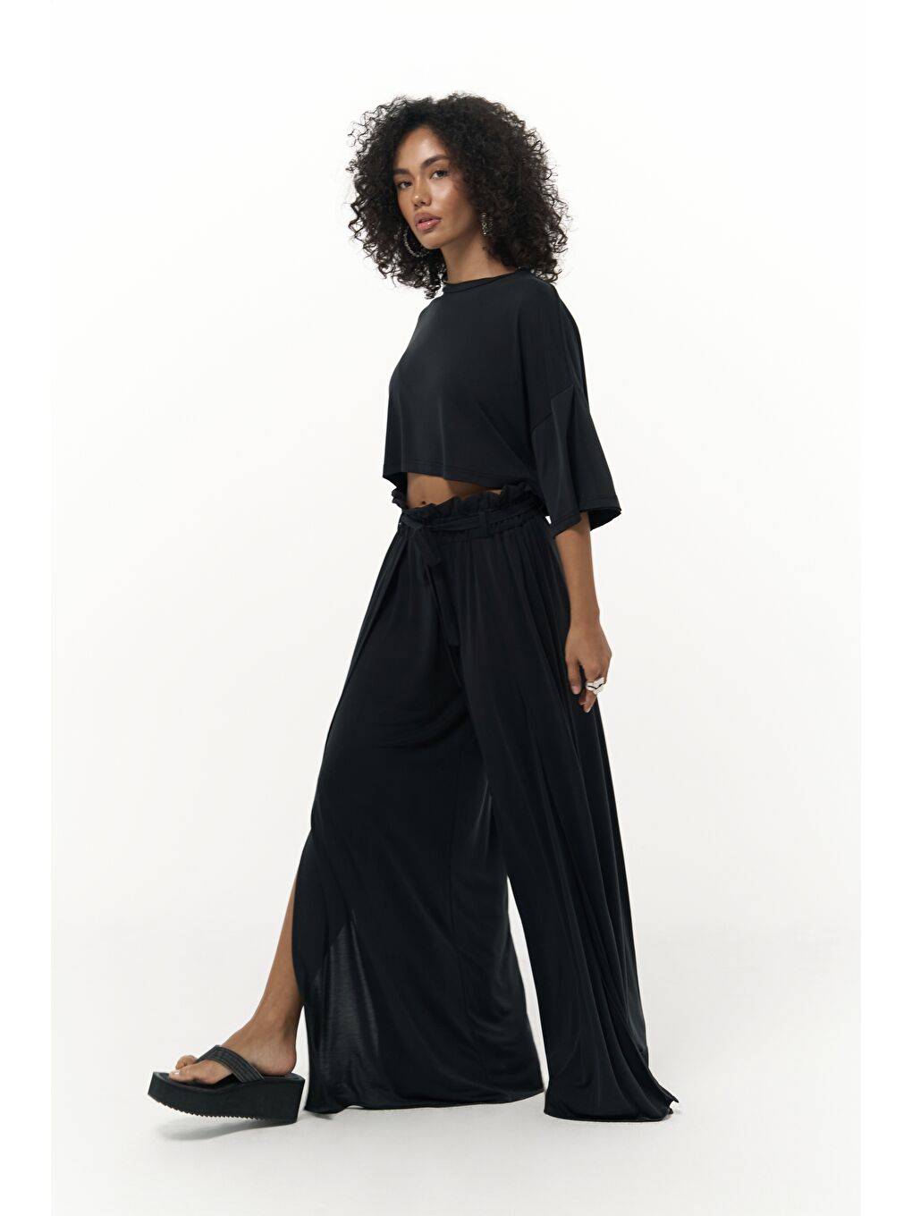 Nell Siyah Crop T-Shirt Pantolon Takım-2