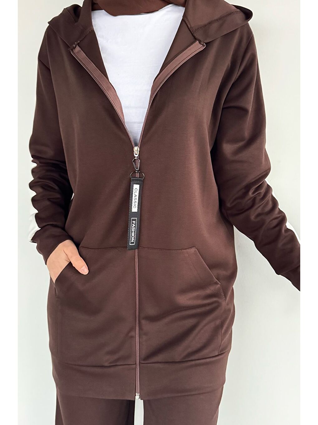 Kahverengi Tesettür Fermuarlı Kapüşonlu Tunik Pantolon İkili Takım-5