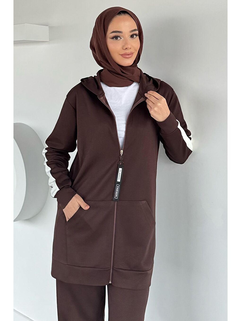 Kahverengi Tesettür Fermuarlı Kapüşonlu Tunik Pantolon İkili Takım-7