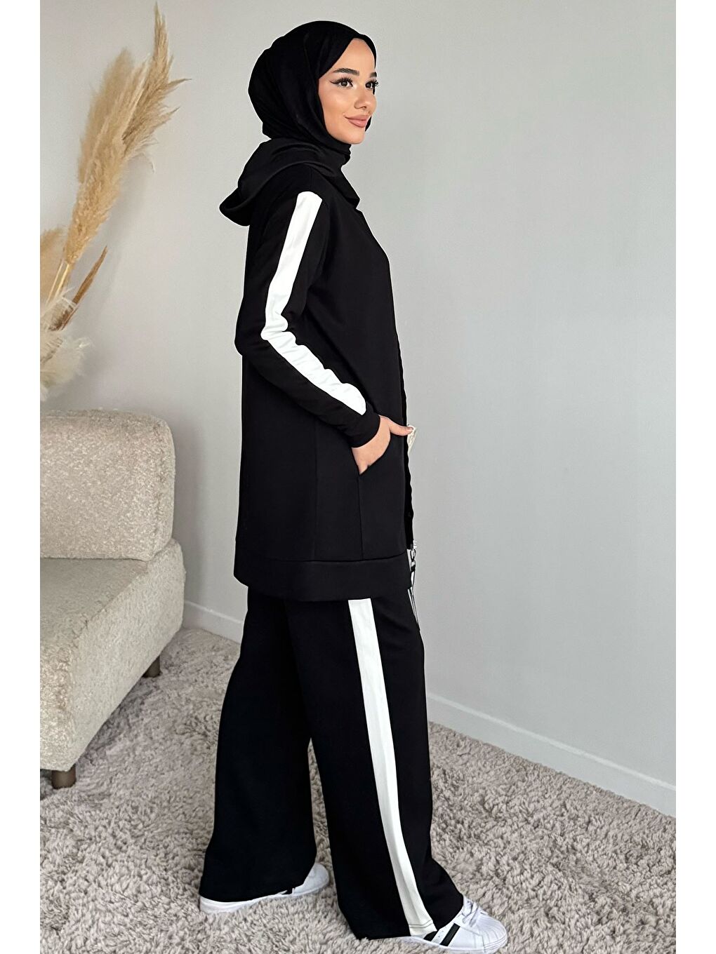Siyah Tesettür Fermuarlı Kapüşonlu Tunik Pantolon İkili Takım-3