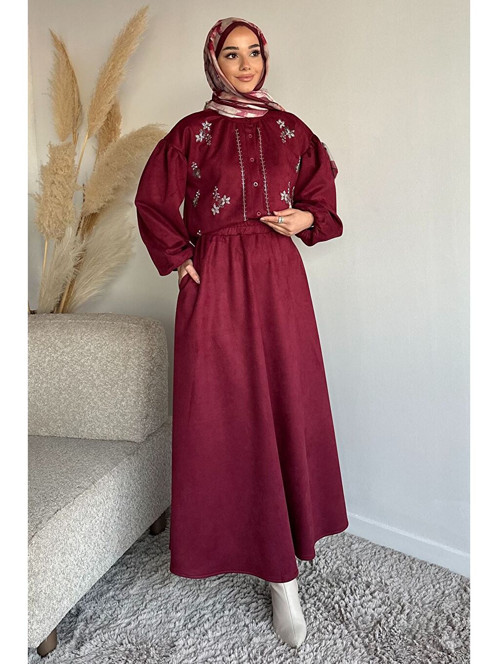 Bordo Taş İşlemeli Süet Ceket Bel Lastikli Etek Tesettür İkili Takım