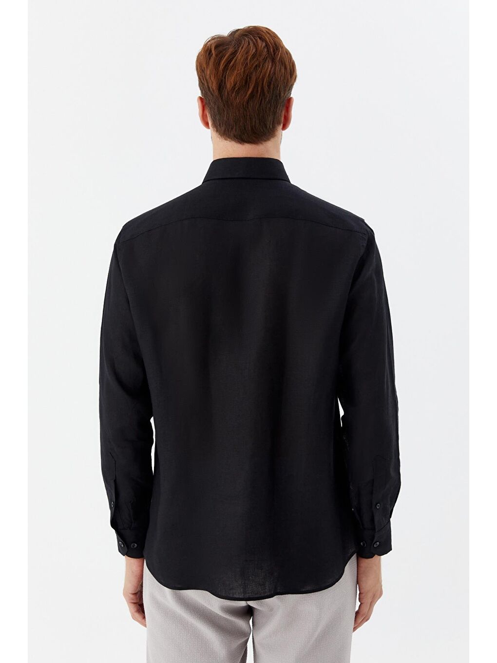 Erkek Siyah Uzun Kollu %100 Keten Regular Fit Düğmeli Yaka Gömlek-4