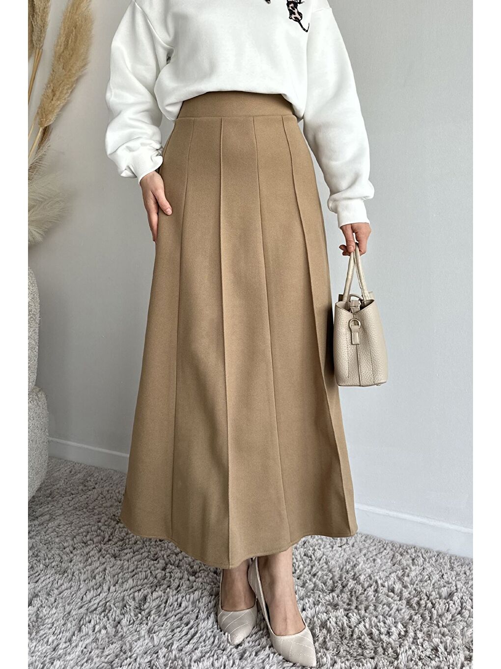 Bej Bel Lastikli Çimalı Kaşe Tesettür Etek-2