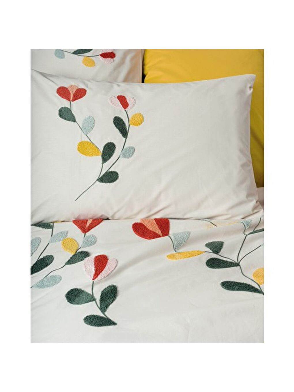 Karışık Pamuk Box Puff Nakışlı Çift Kişilik Nevresim Takımı Nella Hardal-1