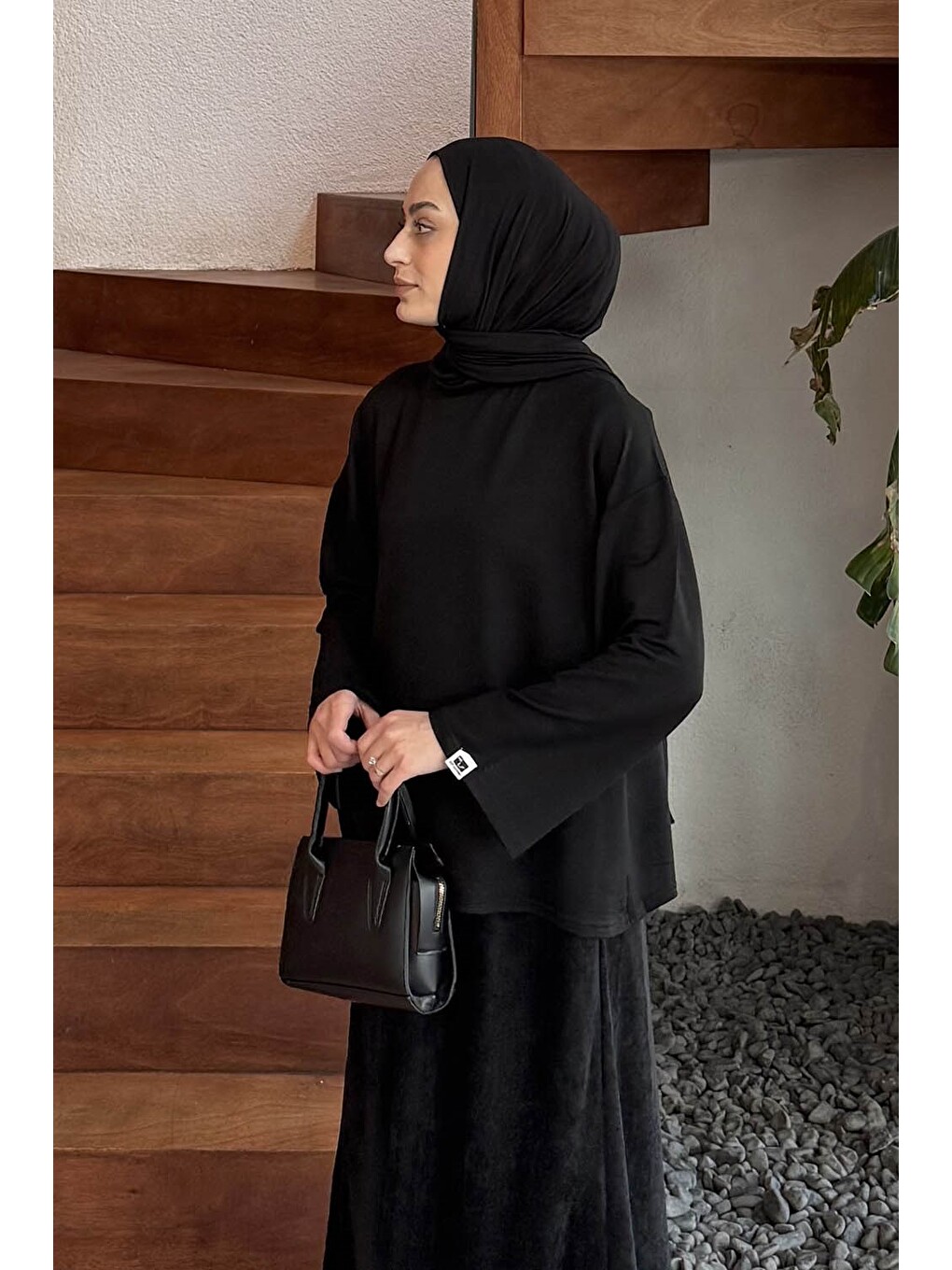 Kol Armalı Sweatshirt Siyah-1