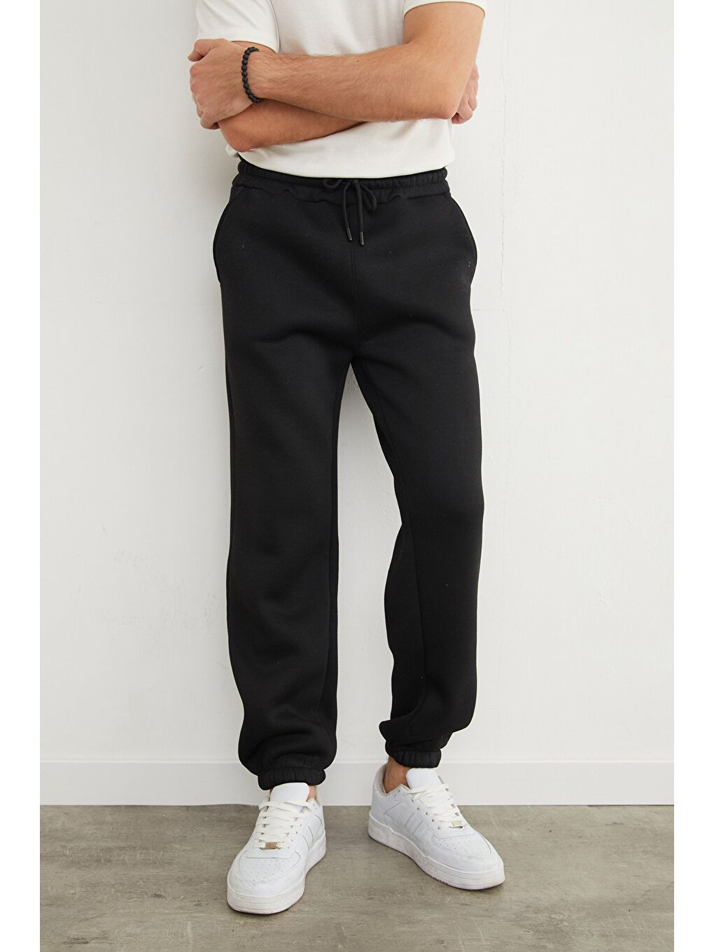 Siyah 3 İplik Beli Bağlamalı Jogger Eşofman Altı-4