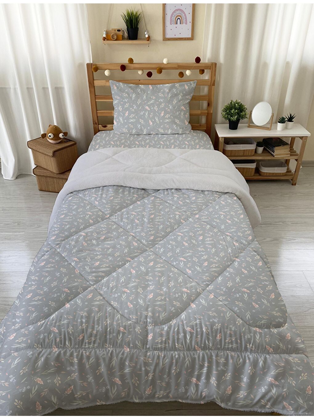 Evmila Karişik Tek Kişilik 160x220 cm Welsoft Çift Taraflı Silikon Yorgan Ve Uyku Seti