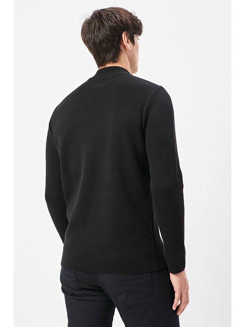 Erkek Siyah Standart Fit Normal Kesim Bato Yaka %100 Pamuk Triko-4