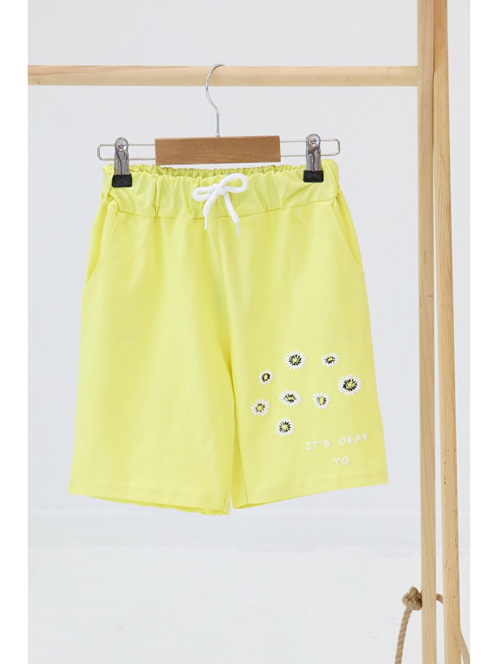 Sarı Kız Çocuk Sari Baskılı Şort - 27329
