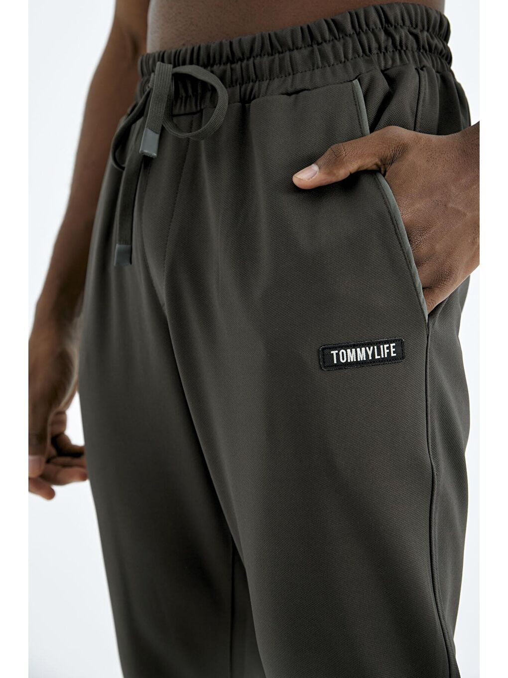 Haki  Bağcıklı Cep Detaylı Rahat Kalıp Erkek Eşofman Alt - 84992-2