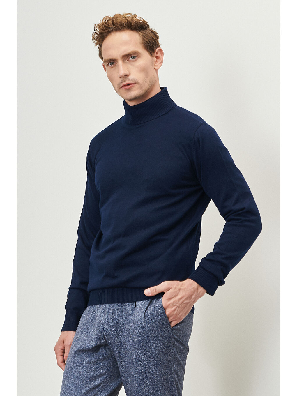 Erkek Lacivert Standart Fit Normal Kesim Tam Balıkçı Yaka Yünlü Triko Kazak