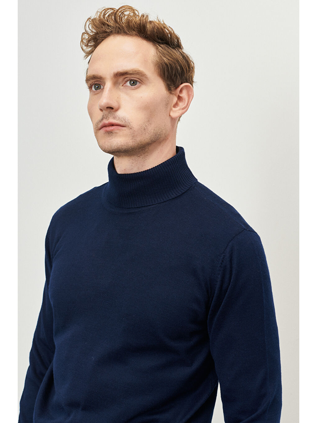 Erkek Lacivert Standart Fit Normal Kesim Tam Balıkçı Yaka Yünlü Triko Kazak-1