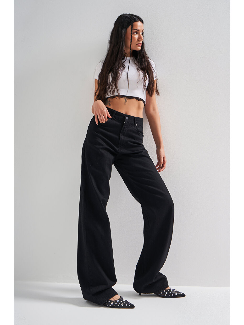 Kadın Siyah Renk 1s5-1 Loose Fit Orta Bel Viskon Kumaş %100 Pamuk Denim Jean-1