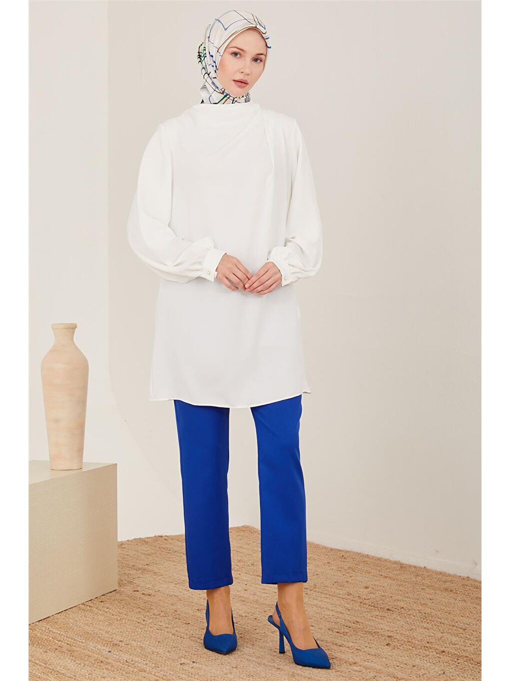 Ekru Tunik 23Y4449-2