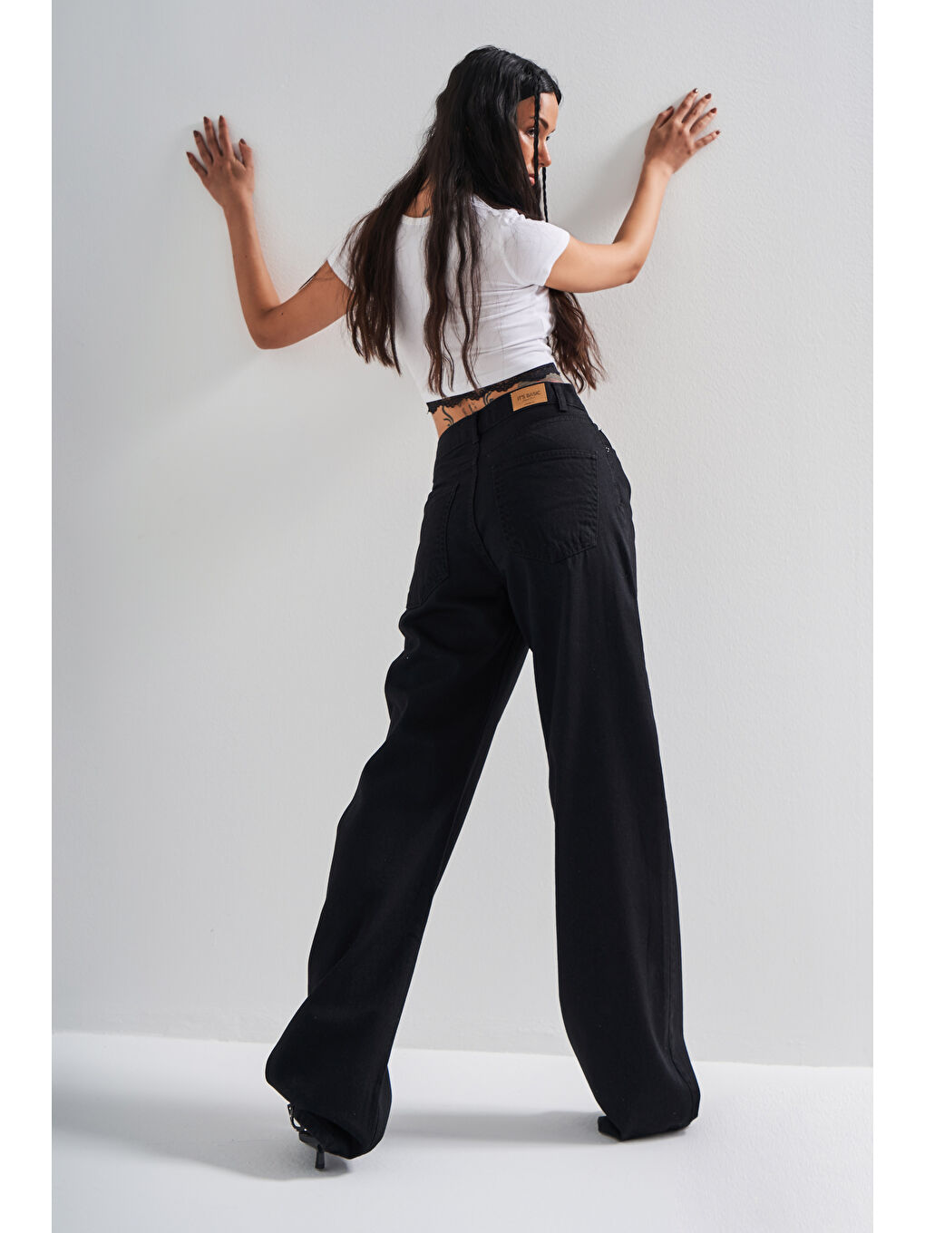 Kadın Siyah Renk 1s5-1 Loose Fit Orta Bel Viskon Kumaş %100 Pamuk Denim Jean-2