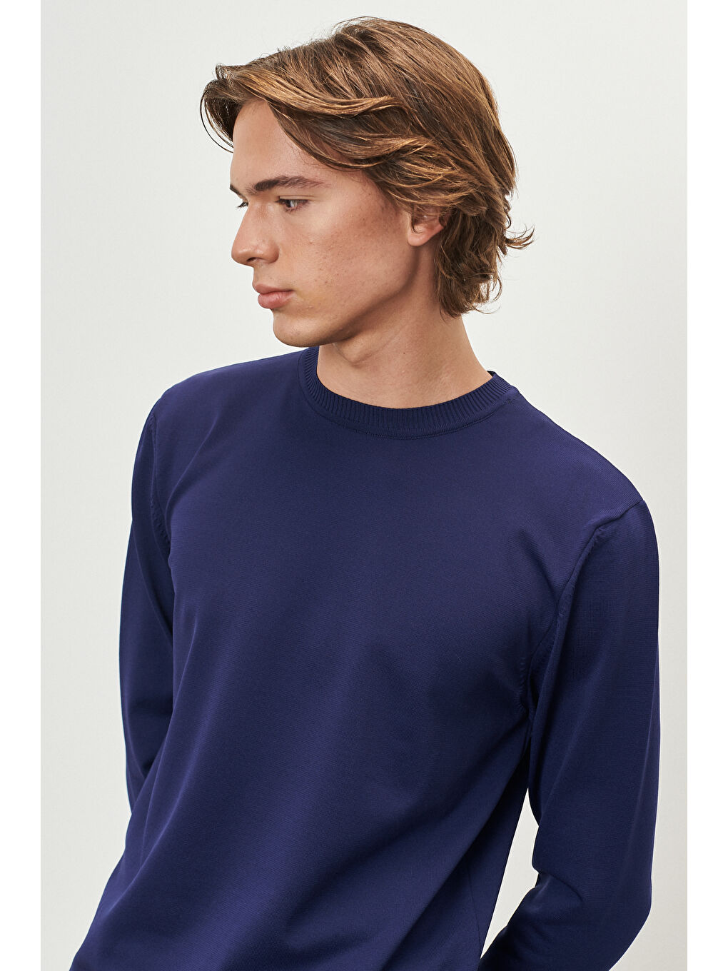 Erkek Lacivert Standart Fit Normal Kesim Bisklet Yaka Triko Kazak-2