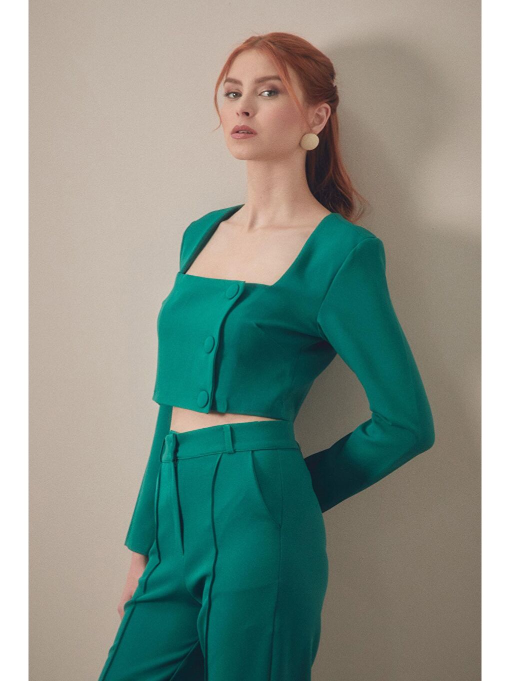 Yeşil Basic Düğmeli Crop Bluz