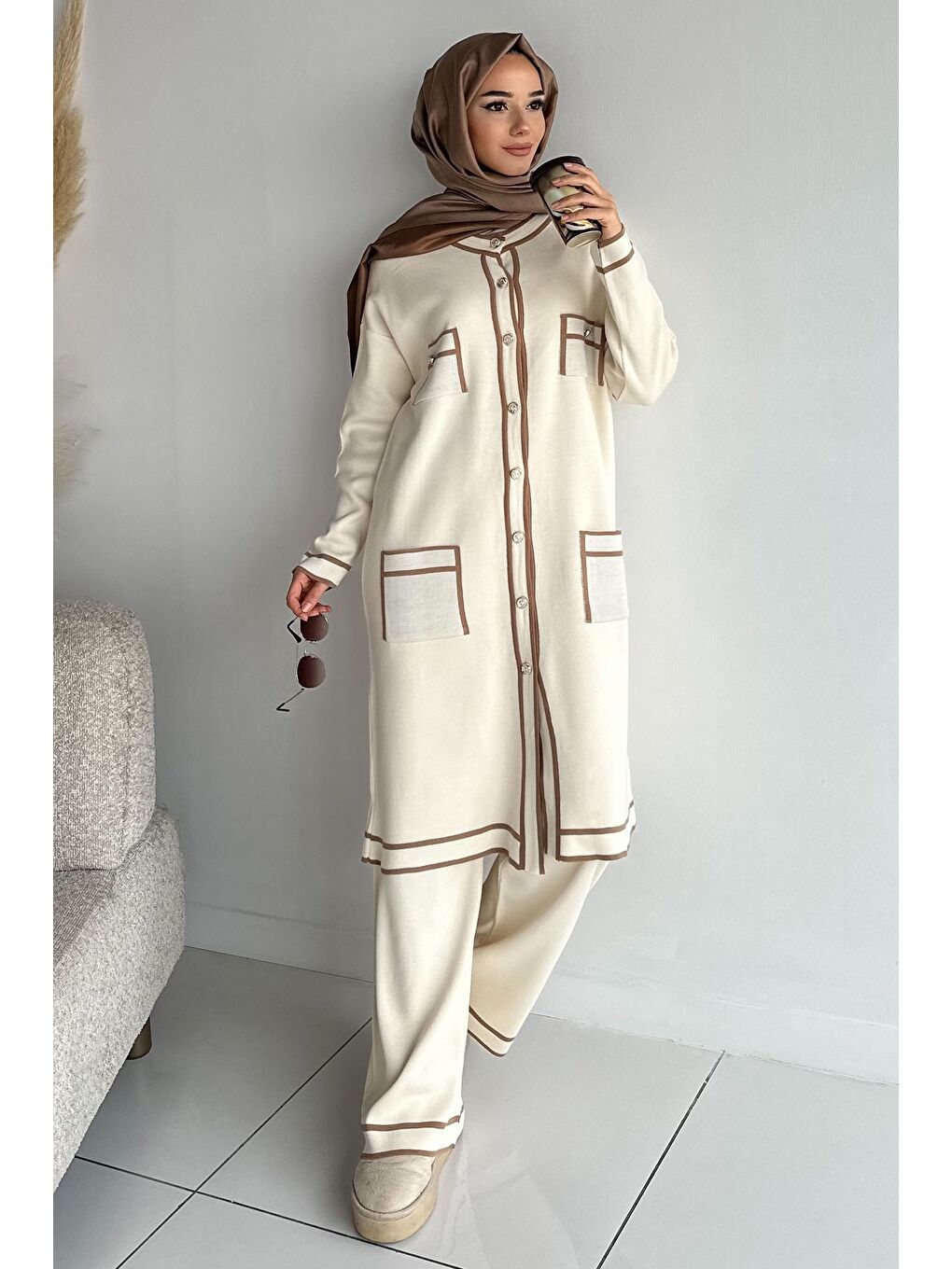Ekru Ön Düğmeli Tesettür Triko Hırka Bel Lastikli Pantolon İkili Takım-2