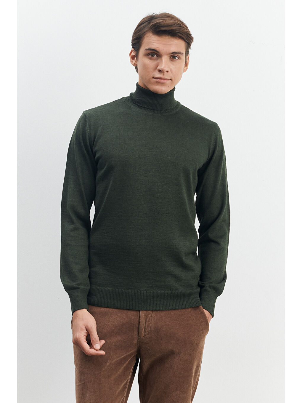 Erkek Haki Standart Fit Normal Kesim Tam Balıkçı Yaka Yünlü Triko Kazak