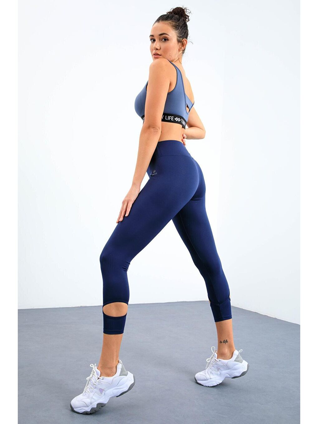 İndigo Bilekleri Pencereli Yüksel Bel Slim Fit Dar Paça Kadın Tayt - 94610-2