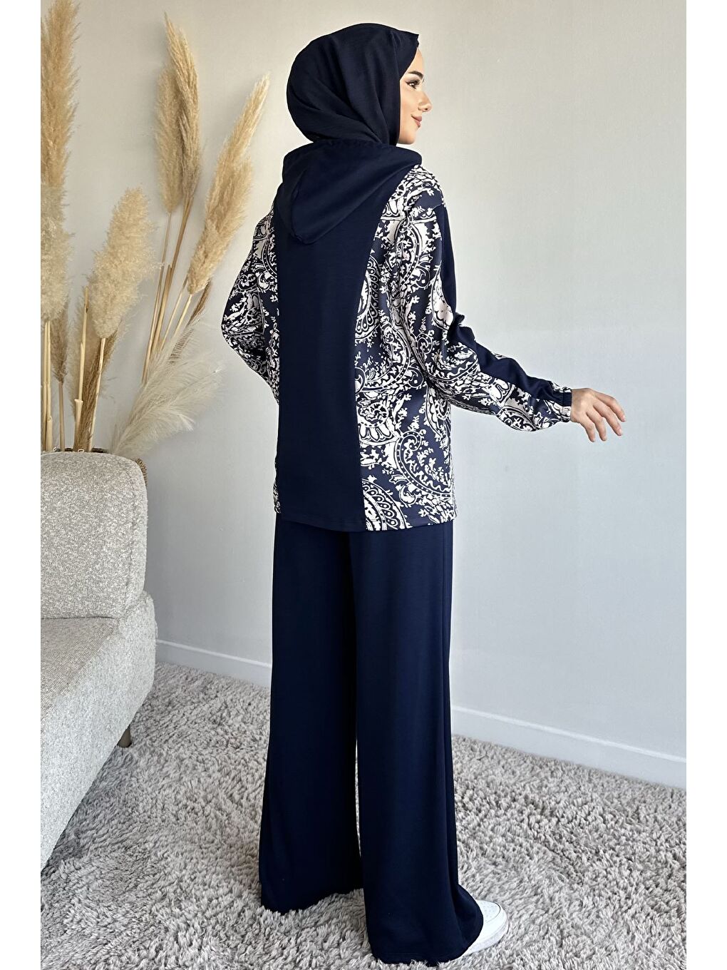 Lacivert Dijital Baskılı Kapüşonlu Tunik Bel Lastikli Pantolon Tesettür İkili Takım-6