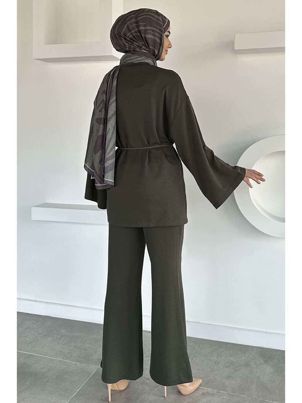 Haki Amblem Detaylı Tunik Bel Lastikli Pantolon Tesettür İkili Takım-6